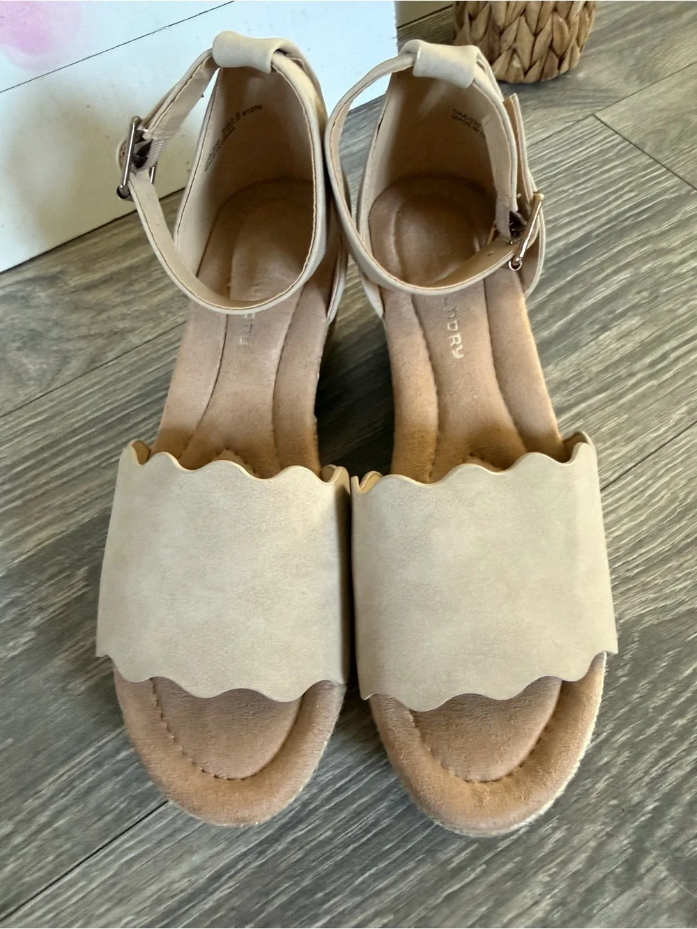 Chinese Laundry Bundle Pair Scallop Strap Wedge Espadrille Sandals Black Beige 7